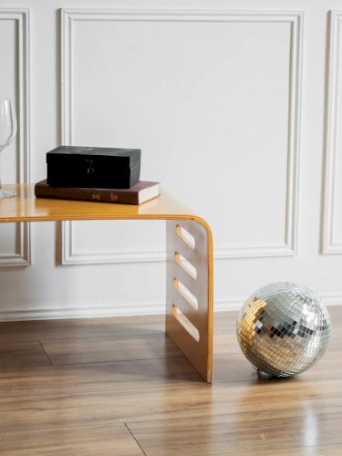 Donna, la table basse en bois N°201