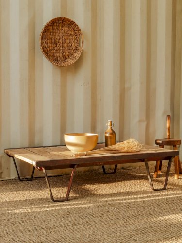 Donna, la table basse en bois N°592