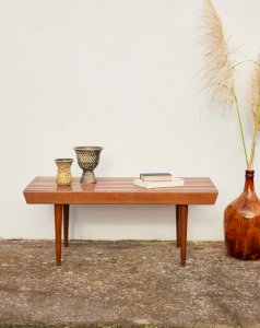 Donna, the wooden coffee table No. 594