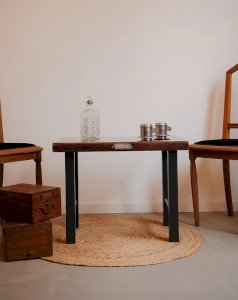 Donna, la table basse en bois N°633