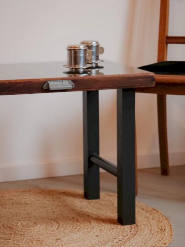 Donna, la table basse en bois N°633