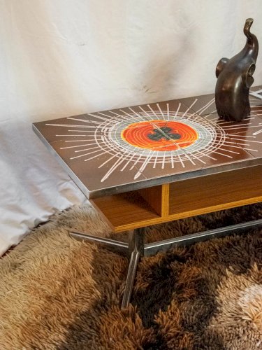 Donna, la table basse en céramique chromée N°767