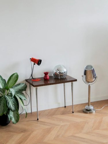 Donna, la table basse en formica N°502