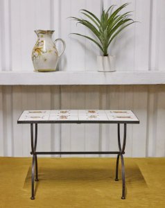 Donna, the metal and ceramic coffee table No. 659