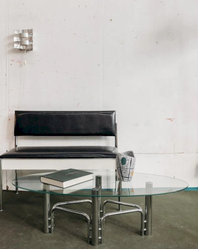 Donna, la table basse en métal et verre N°511