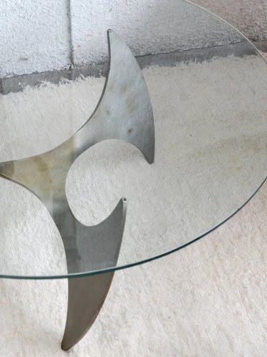 Donna, la table basse en métal et verre N°68