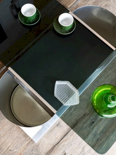 Donna, la table basse en métal et verre N°74