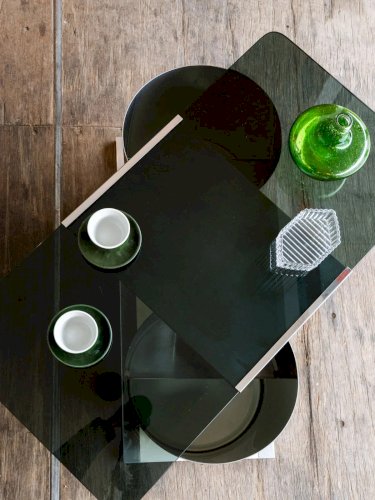 Donna, la table basse en métal et verre N°74
