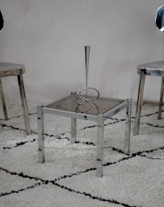 Donna, the metal and glass coffee table No. 772