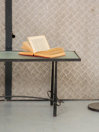 Donna, la table basse en métal N°123