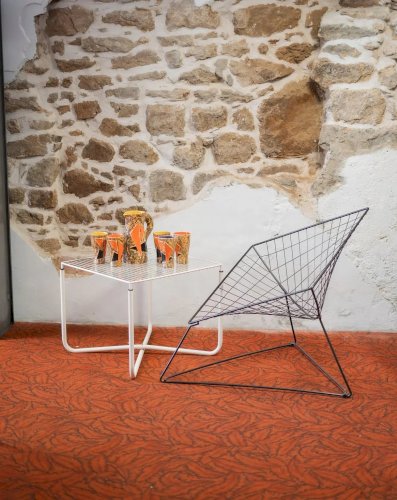 Donna, la table basse en métal N°472