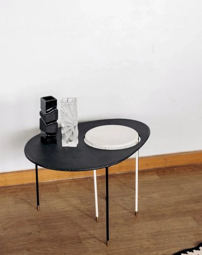 Donna, la table basse Mategot Gubi N°207