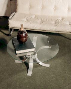 Donna, the round glass coffee table No. 504