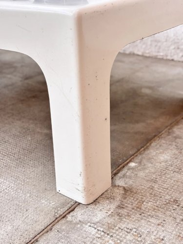 Donna, la table basse vintage N°383