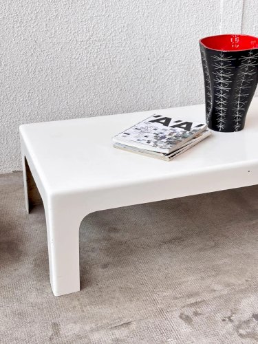 Donna, la table basse vintage N°383