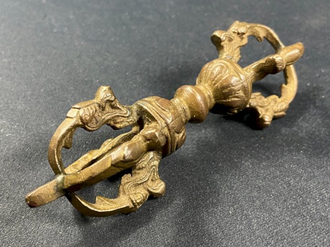 Dorje rituel en bronze bouddhisme Népal Tibet Himalaya Dordje Vajra