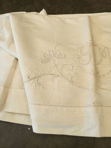 DRAP ANCIEN METIS MONOGRAMMES YM N10