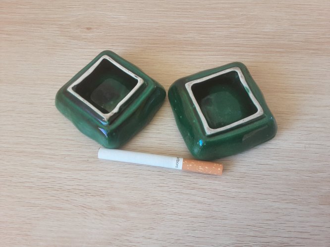 Duo cendriers vintage, vert et doré