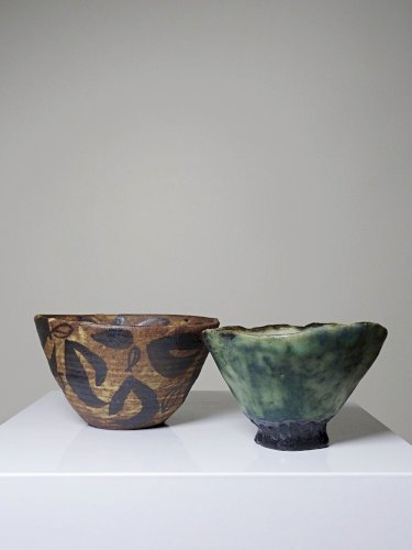 Duo de bols en céramique/grès artisanaux "Wabi-Sabi" dépareillés vintages