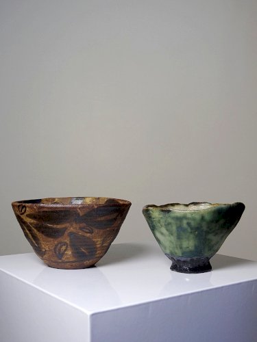 Duo de bols en céramique/grès artisanaux "Wabi-Sabi" dépareillés vintages