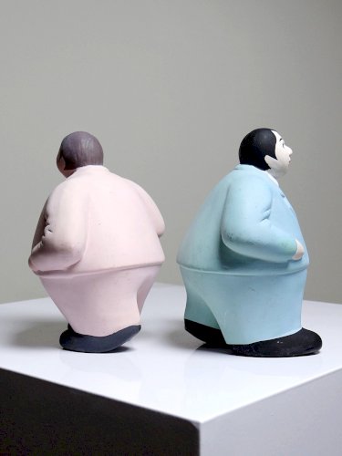 Duo de personnages porcelaine businessmans l'Aquilone Italie vintage années 80