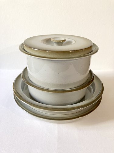 Duo de plats de service en grès de grand feu, faïencerie de Brenne, années 1970-1980
