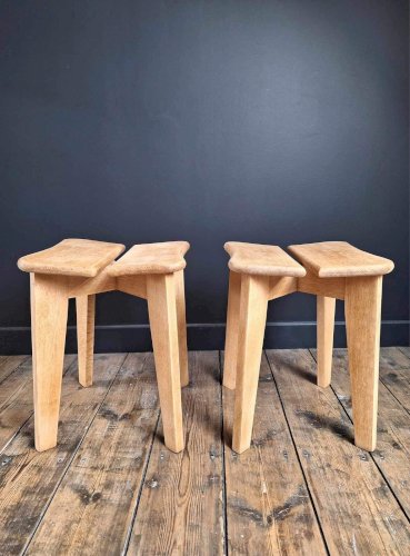 Duo de tabourets trèfle par Marcel GASCOIN, meubles sièges design anciens