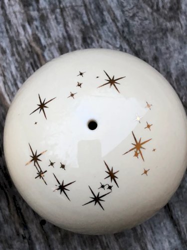 Duo salière et poivrière crème et dorées