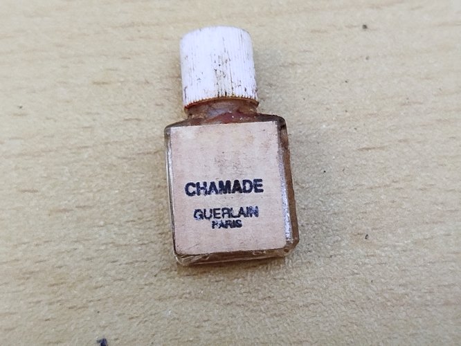 miniature ancienne échantillon Guerlain, Chamade, vrai ou faux ! 