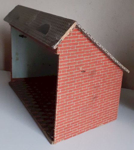 Ecole communale maison de poupée diorama 1900 ? pupitre balançoire