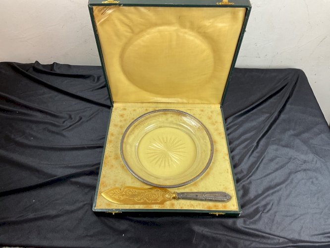 écrin de service à dessert  argent Minerve fourrer et cristal