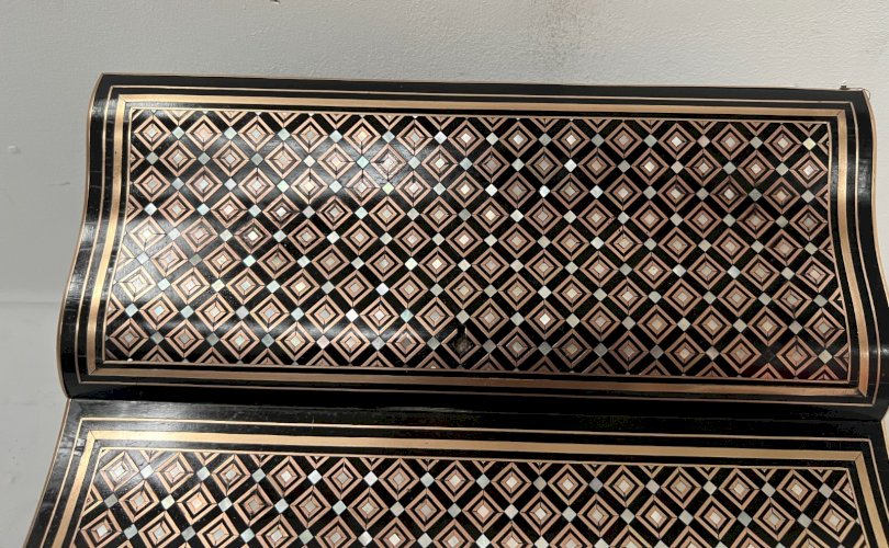 Ecritoire Napoléon III en bois noir et marquetrerie a la Reine XIX siècle