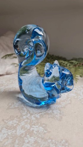 Ecureuil en cristal bleu vintage