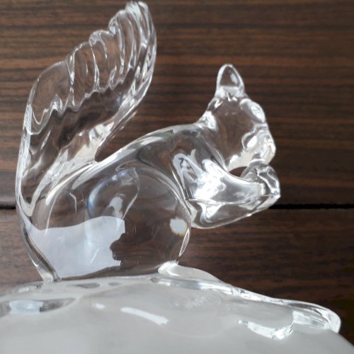 Ecureuil en cristal