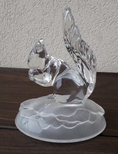 Ecureuil en cristal
