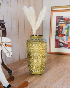 Edmond, the tall ceramic vase No. 96