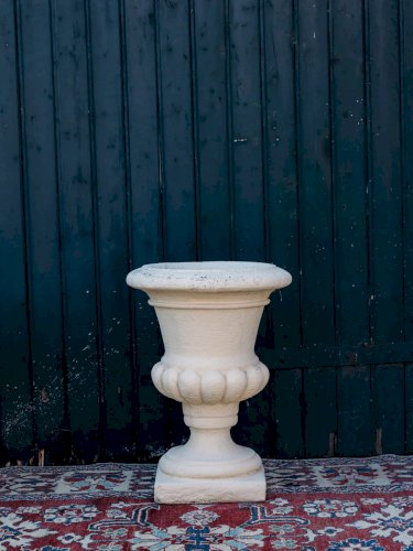 Edmond, le vase Médicis en pierre N°14