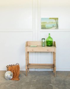 Edouard, the wooden desk No. 273