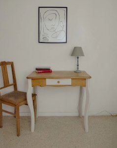 Edouard, the wooden desk No. 478