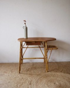 Edouard, the rattan desk No. 472