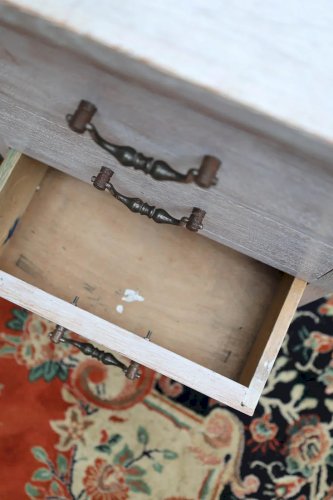 Edouard, le bureau patiné en pin N°512