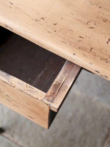 Edouard, le bureau rétro en chêne peint N°548