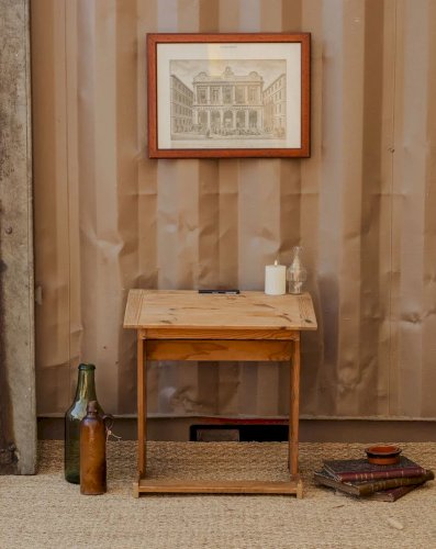 Edouard, le petit pupitre en bois N°446