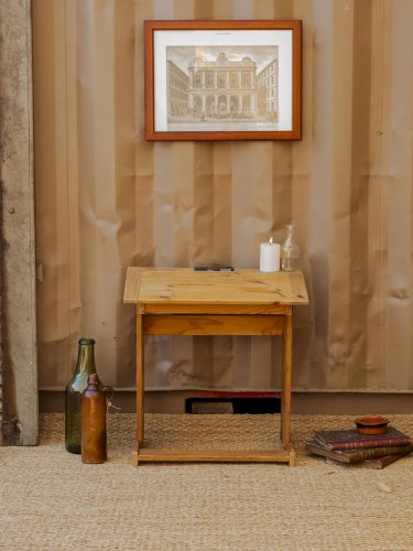 Edouard, le petit pupitre en bois N°446