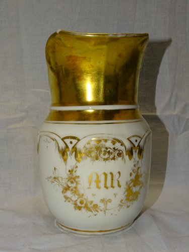 -ELEGANT PICHET BROC à EAU PORCELAINE DE PARIS XIXe COLLECTION VITRINE D
