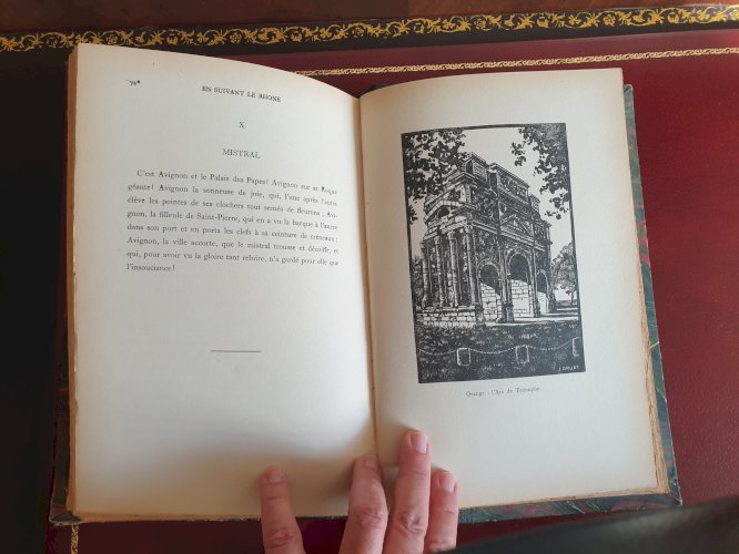 En Suivant Le Rhone De Lyon à Avignon Gravures et aquarelle 1934