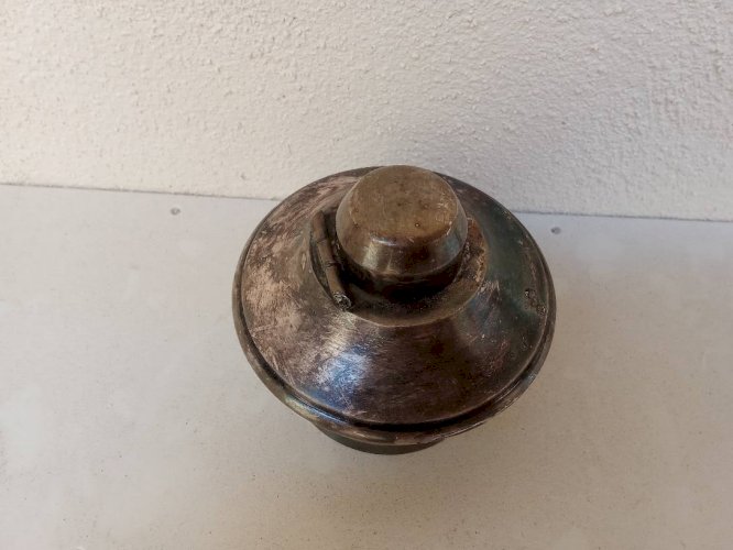 Encrier ancien en métal argenté