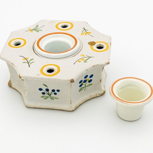 Encrier ancien XVIIIe siècle en faïence d’Auxerre ou Ancy-le-Franc – décor flora