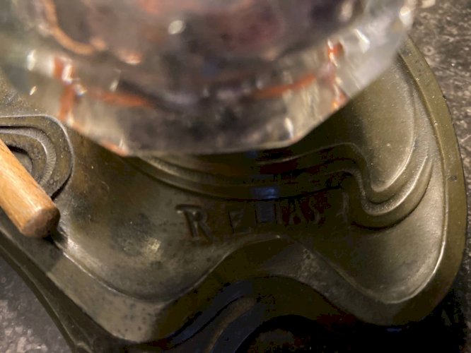 Encrier Art nouveau signé R. Elias – Belle Époque – régule et verre