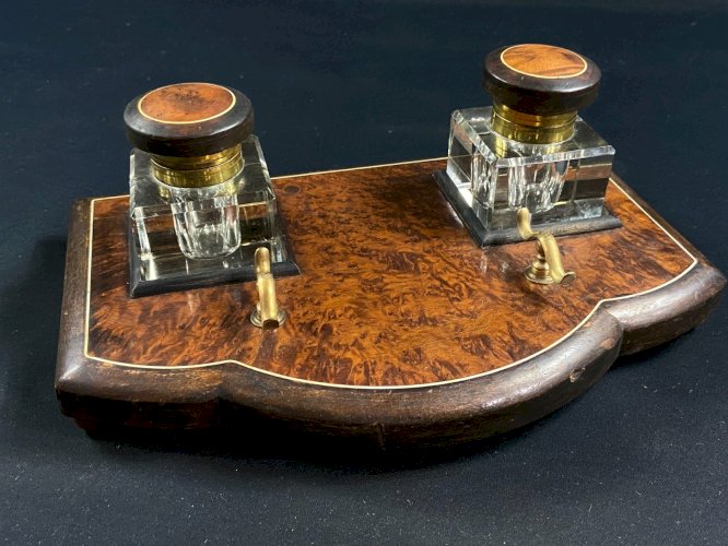 Encrier bureau porte-plume loupe de noyer fin XIXe Napoléon III double réservoir